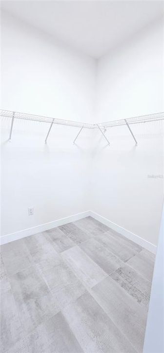 For Rent: $2,900 (3 beds, 2 baths, 1596 Square Feet)