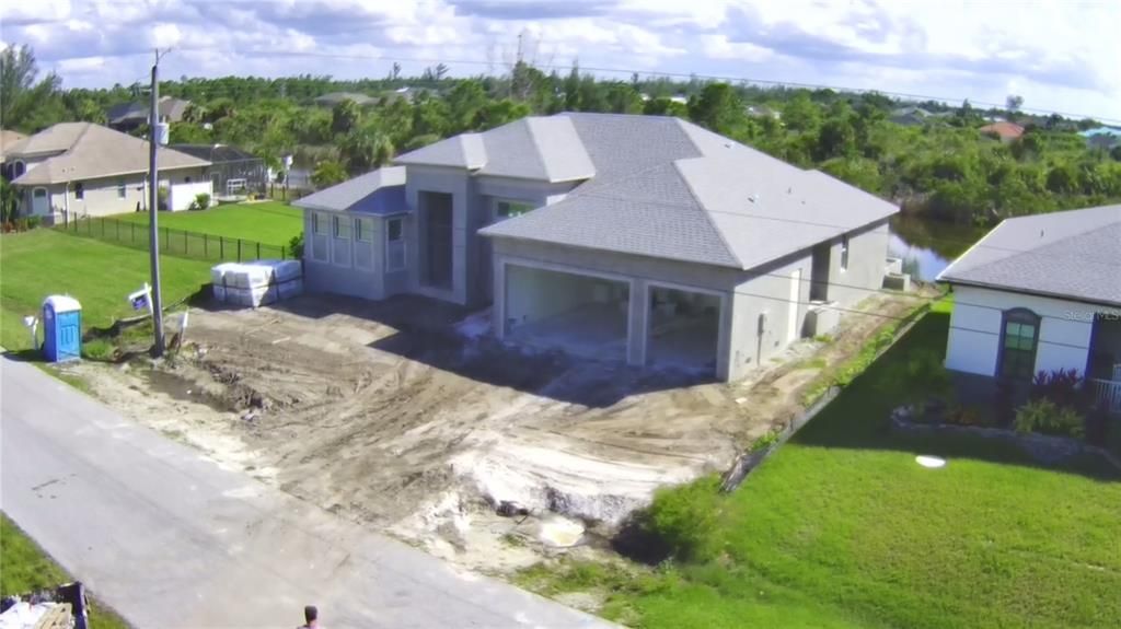 На продажу: $799,900 (3 спален, 2 ванн, 2116 Квадратных фут)
