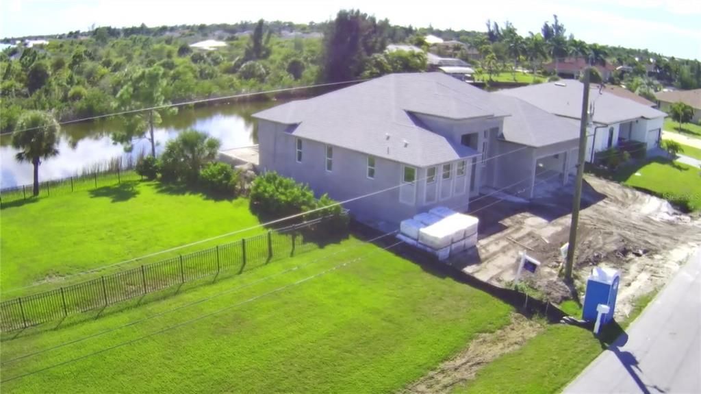 На продажу: $799,900 (3 спален, 2 ванн, 2116 Квадратных фут)