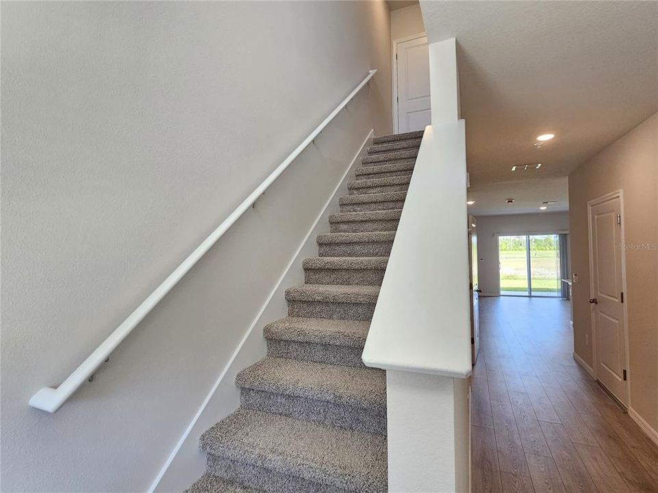В аренду: $2,400 (3 спален, 2 ванн, 1464 Квадратных фут)