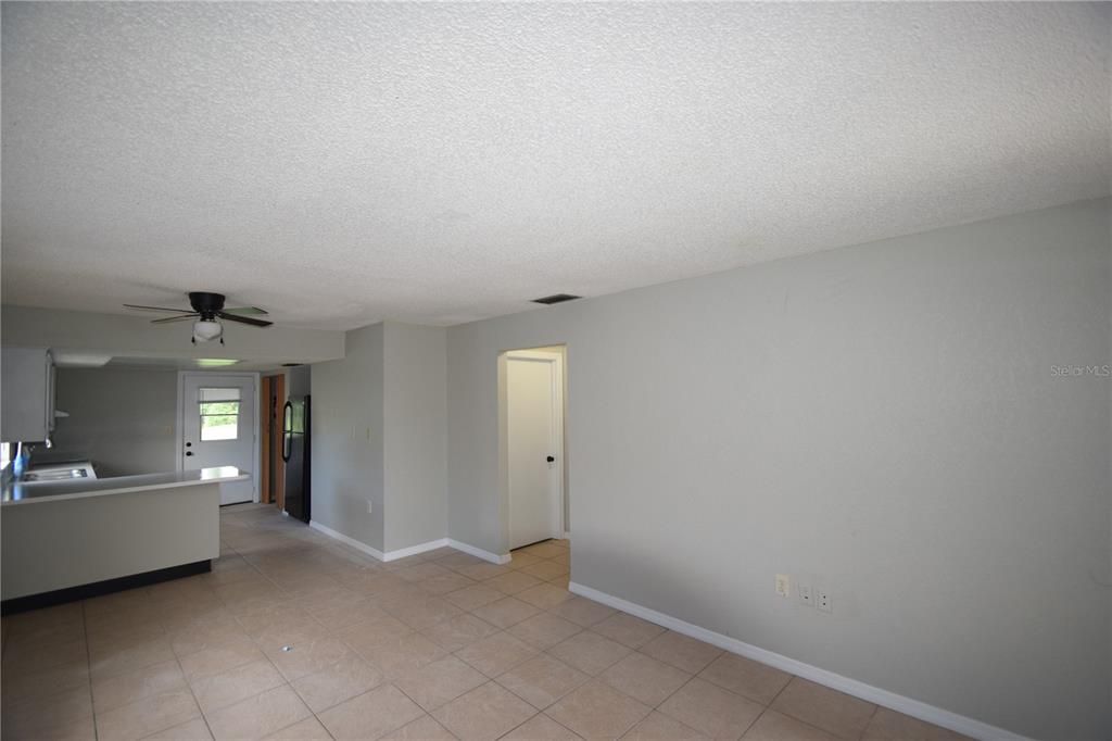 For Sale: $339,500 (4 beds, 0 baths, 1938 Square Feet)