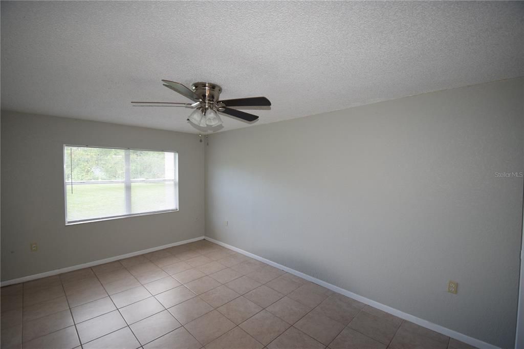 For Sale: $339,500 (4 beds, 0 baths, 1938 Square Feet)