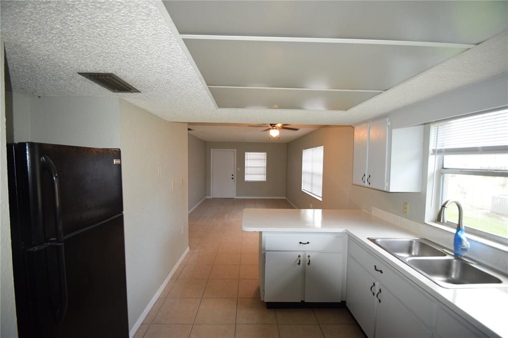 For Sale: $339,500 (4 beds, 0 baths, 1938 Square Feet)