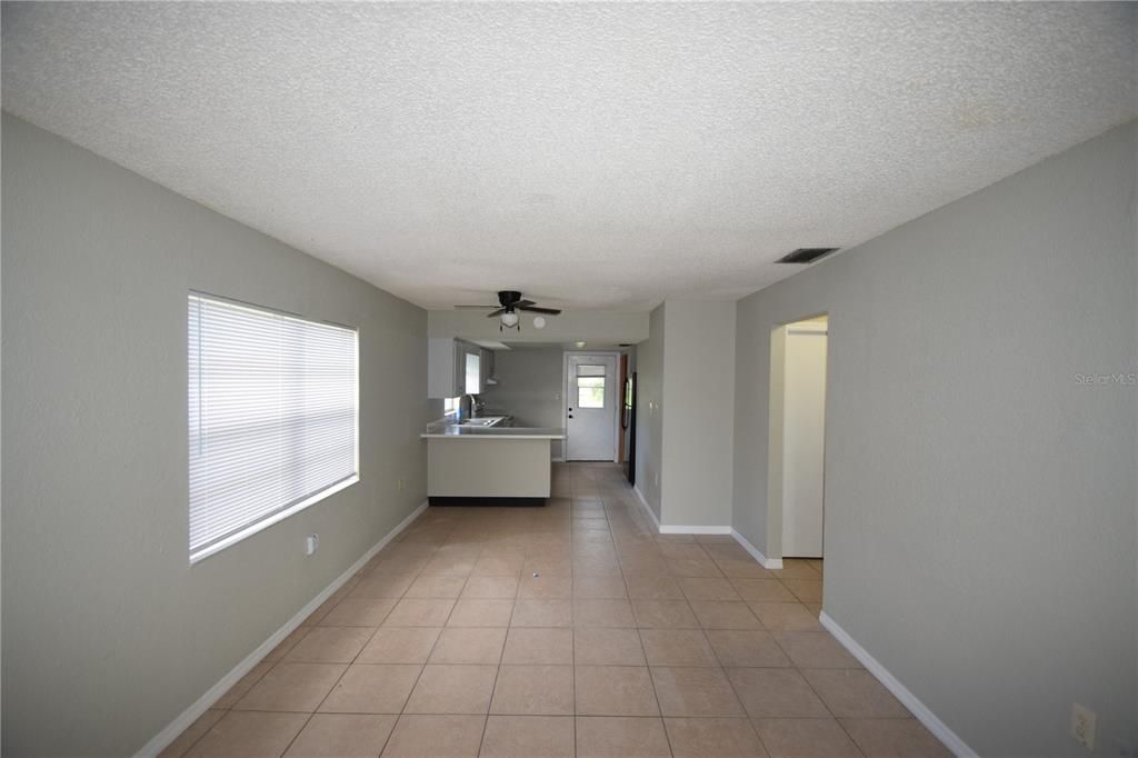 For Sale: $339,500 (4 beds, 0 baths, 1938 Square Feet)