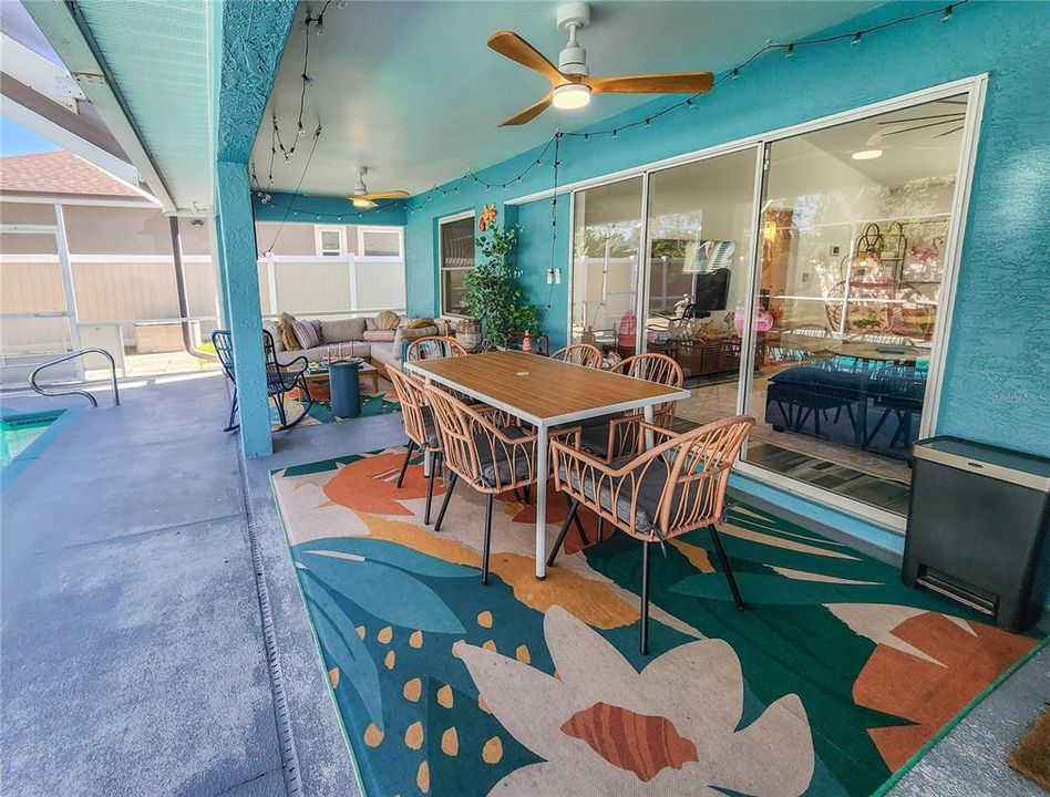 En Venta: $440,000 (3 camas, 2 baños, 1569 Pies cuadrados)