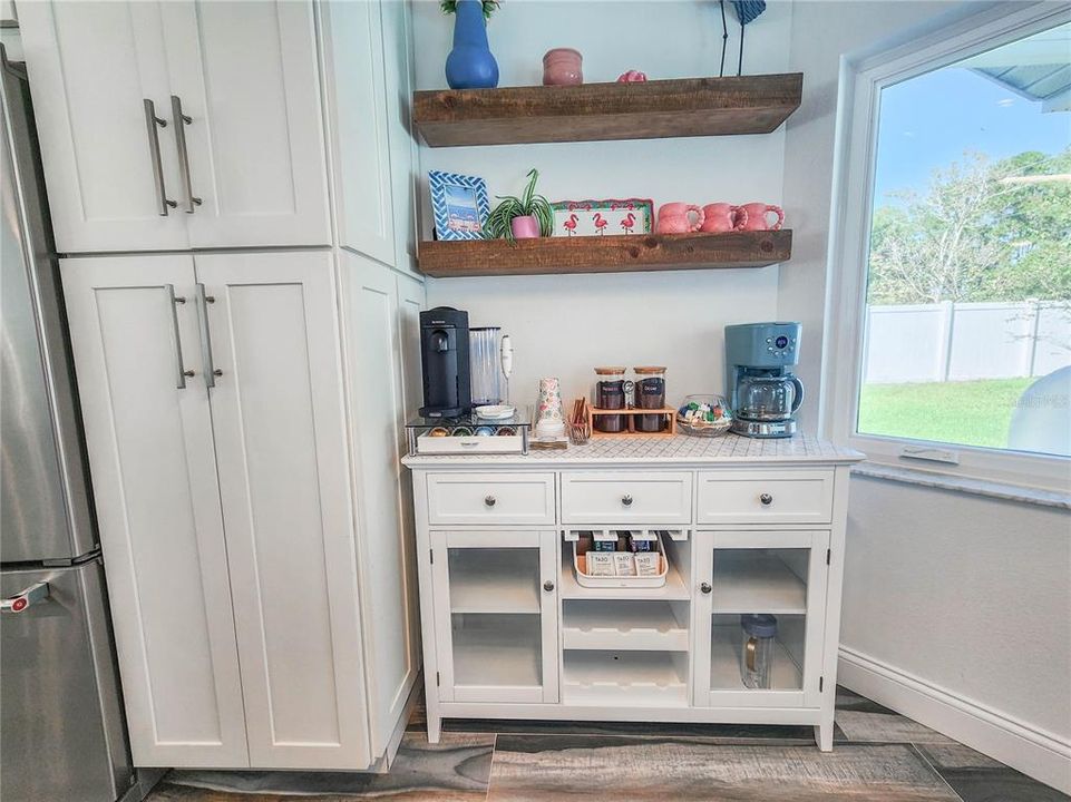 En Venta: $440,000 (3 camas, 2 baños, 1569 Pies cuadrados)