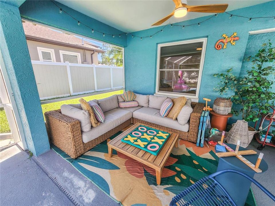 En Venta: $440,000 (3 camas, 2 baños, 1569 Pies cuadrados)