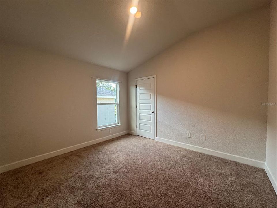 En Venta: $261,000 (3 camas, 2 baños, 1370 Pies cuadrados)
