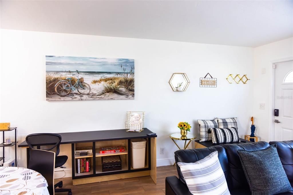En Venta: $599,000 (3 camas, 1 baños, 1122 Pies cuadrados)