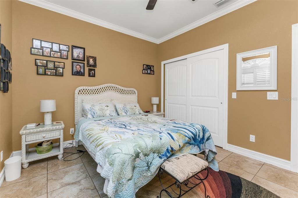 En Venta: $899,995 (3 camas, 3 baños, 2171 Pies cuadrados)