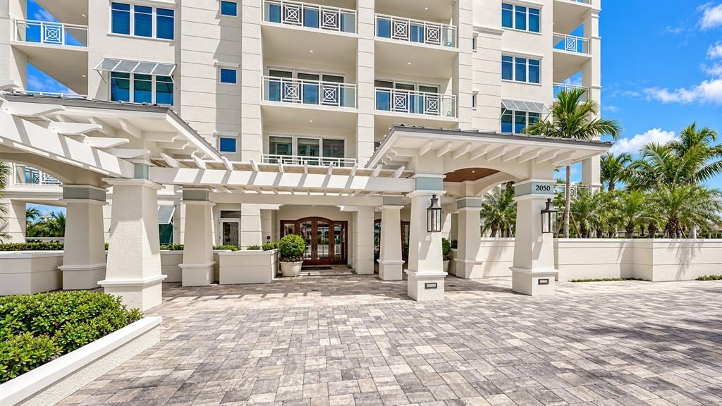 En Venta: $2,495,000 (3 camas, 3 baños, 2936 Pies cuadrados)
