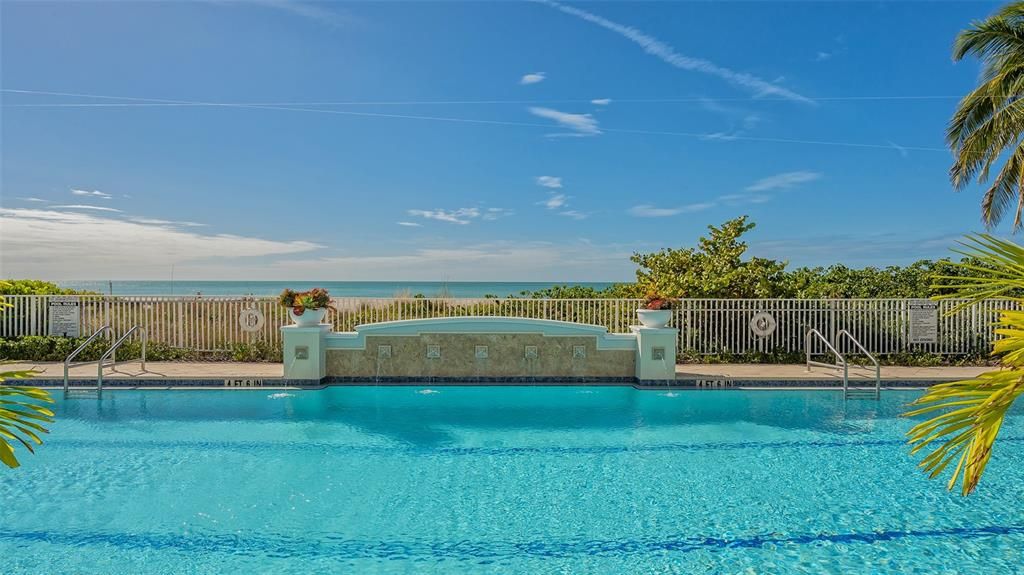 En Venta: $2,495,000 (3 camas, 3 baños, 2936 Pies cuadrados)