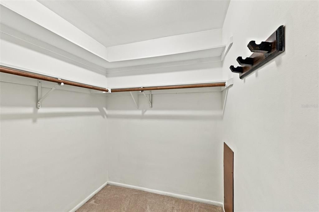 В аренду: $3,195 (4 спален, 3 ванн, 2195 Квадратных фут)