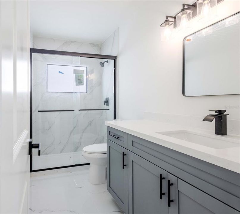 En Venta: $264,990 (3 camas, 2 baños, 1288 Pies cuadrados)