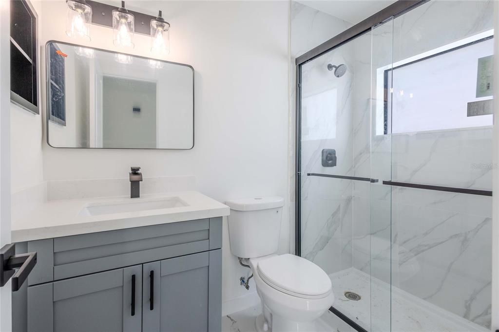 En Venta: $264,990 (3 camas, 2 baños, 1288 Pies cuadrados)