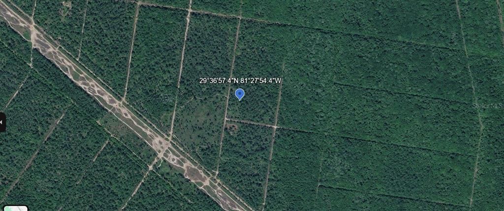 待售: $8,000 (1.25 acres)