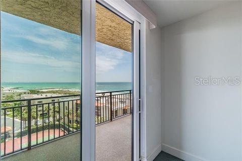 For Rent: $4,995 (2 beds, 2 baths, 1430 Square Feet)