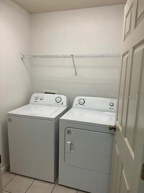 En Renta: $2,300 (3 camas, 2 baños, 1957 Pies cuadrados)