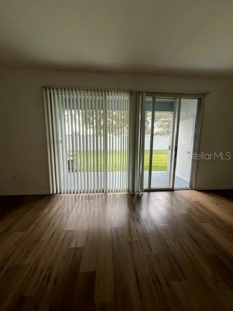 En Renta: $2,300 (3 camas, 2 baños, 1957 Pies cuadrados)