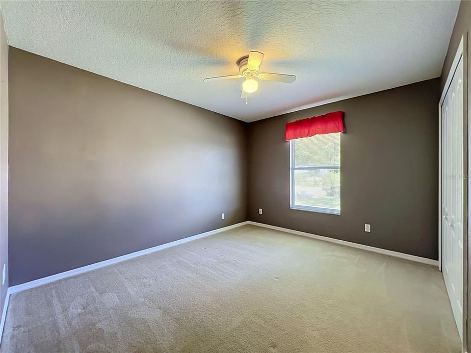 For Sale: $325,000 (3 beds, 2 baths, 1651 Square Feet)