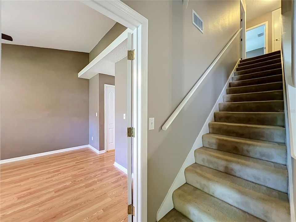For Sale: $325,000 (3 beds, 2 baths, 1651 Square Feet)