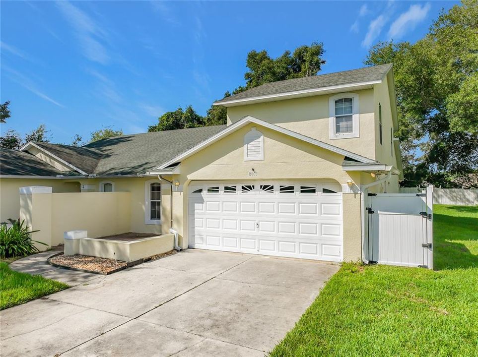 For Sale: $325,000 (3 beds, 2 baths, 1651 Square Feet)