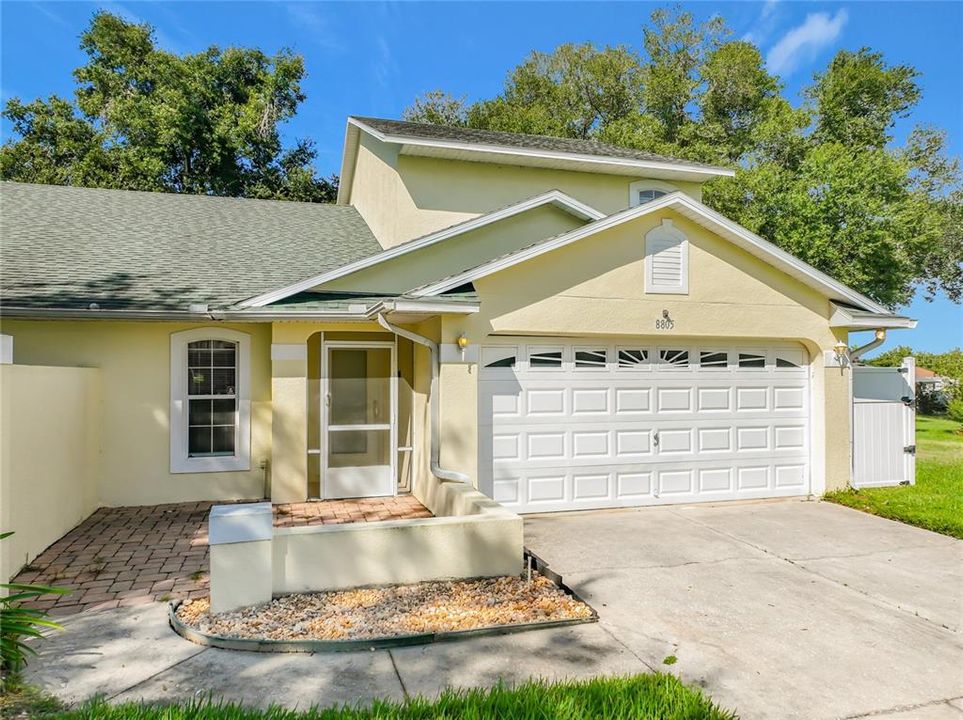 For Sale: $325,000 (3 beds, 2 baths, 1651 Square Feet)