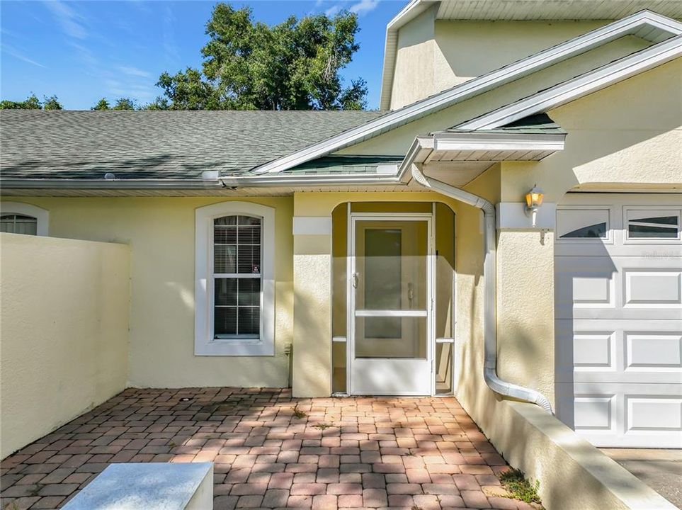 For Sale: $325,000 (3 beds, 2 baths, 1651 Square Feet)