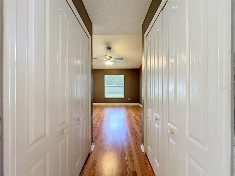 For Sale: $325,000 (3 beds, 2 baths, 1651 Square Feet)