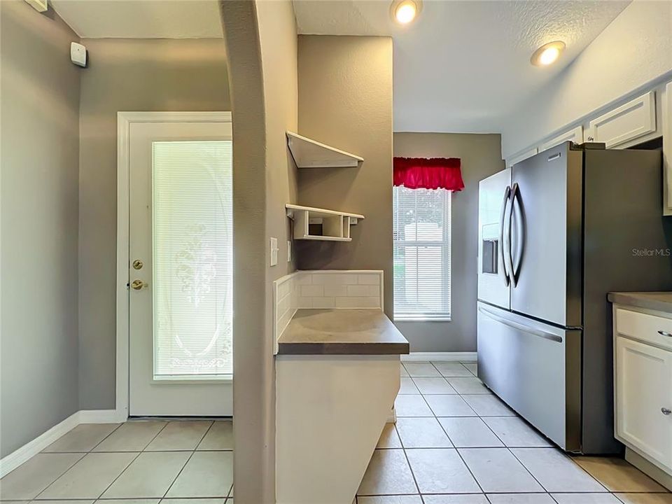 For Sale: $325,000 (3 beds, 2 baths, 1651 Square Feet)