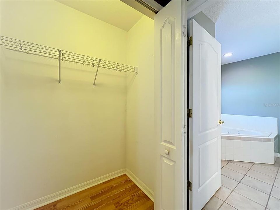 For Sale: $325,000 (3 beds, 2 baths, 1651 Square Feet)