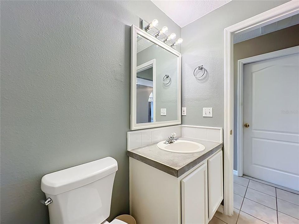 For Sale: $325,000 (3 beds, 2 baths, 1651 Square Feet)