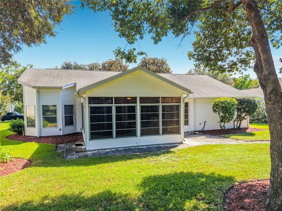 En Venta: $250,000 (2 camas, 2 baños, 1635 Pies cuadrados)