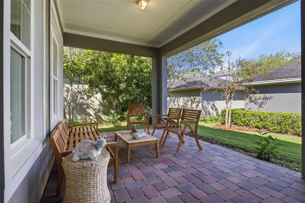 En Venta: $614,999 (3 camas, 2 baños, 1762 Pies cuadrados)