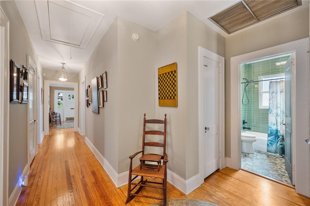 For Sale: $719,000 (3 beds, 3 baths, 2948 Square Feet)