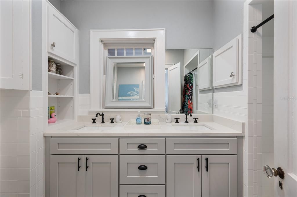 For Sale: $719,000 (3 beds, 3 baths, 2948 Square Feet)