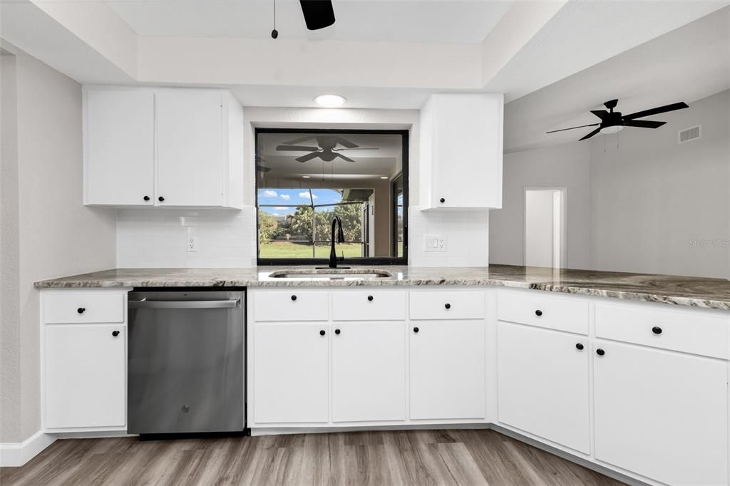 For Sale: $419,995 (3 beds, 2 baths, 1822 Square Feet)