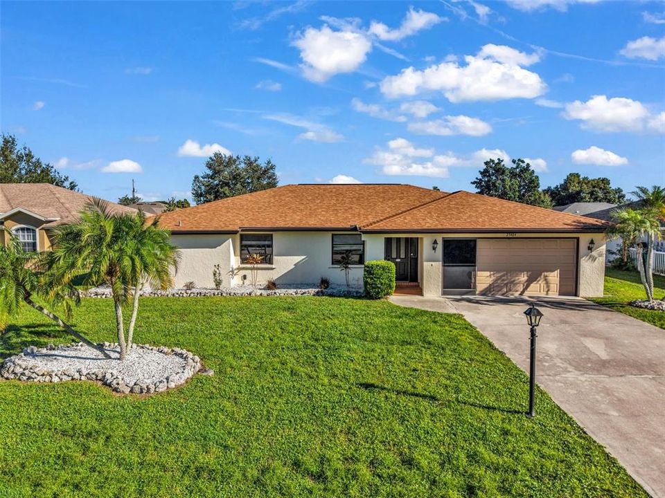 For Sale: $419,995 (3 beds, 2 baths, 1822 Square Feet)