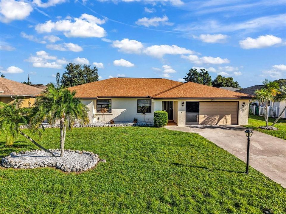 For Sale: $419,995 (3 beds, 2 baths, 1822 Square Feet)