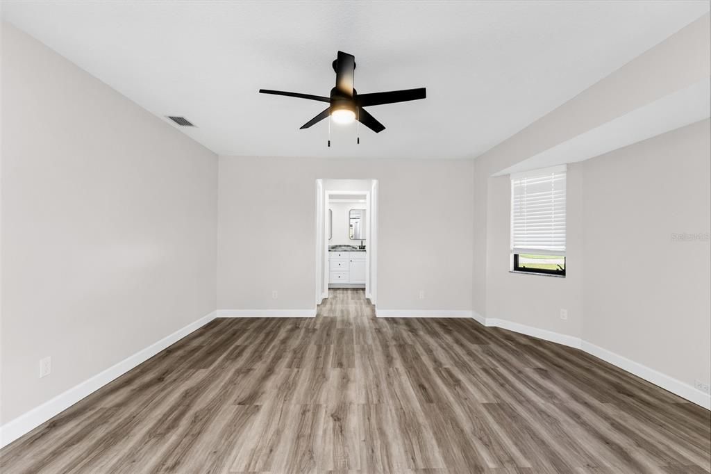 For Sale: $419,995 (3 beds, 2 baths, 1822 Square Feet)