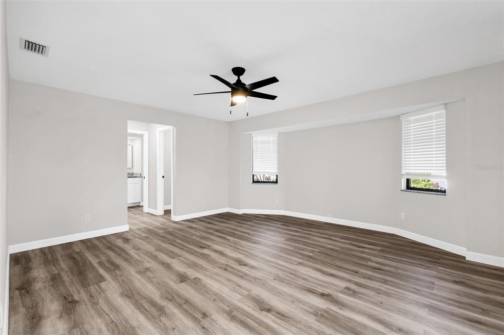 For Sale: $419,995 (3 beds, 2 baths, 1822 Square Feet)