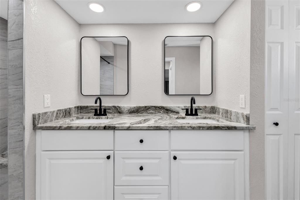 For Sale: $419,995 (3 beds, 2 baths, 1822 Square Feet)