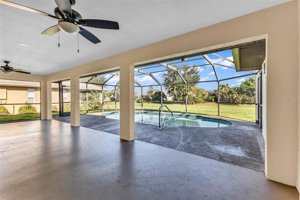 For Sale: $419,995 (3 beds, 2 baths, 1822 Square Feet)
