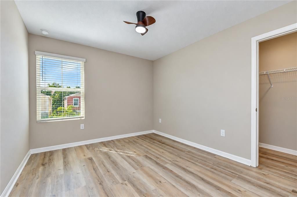 For Sale: $400,000 (4 beds, 2 baths, 2226 Square Feet)