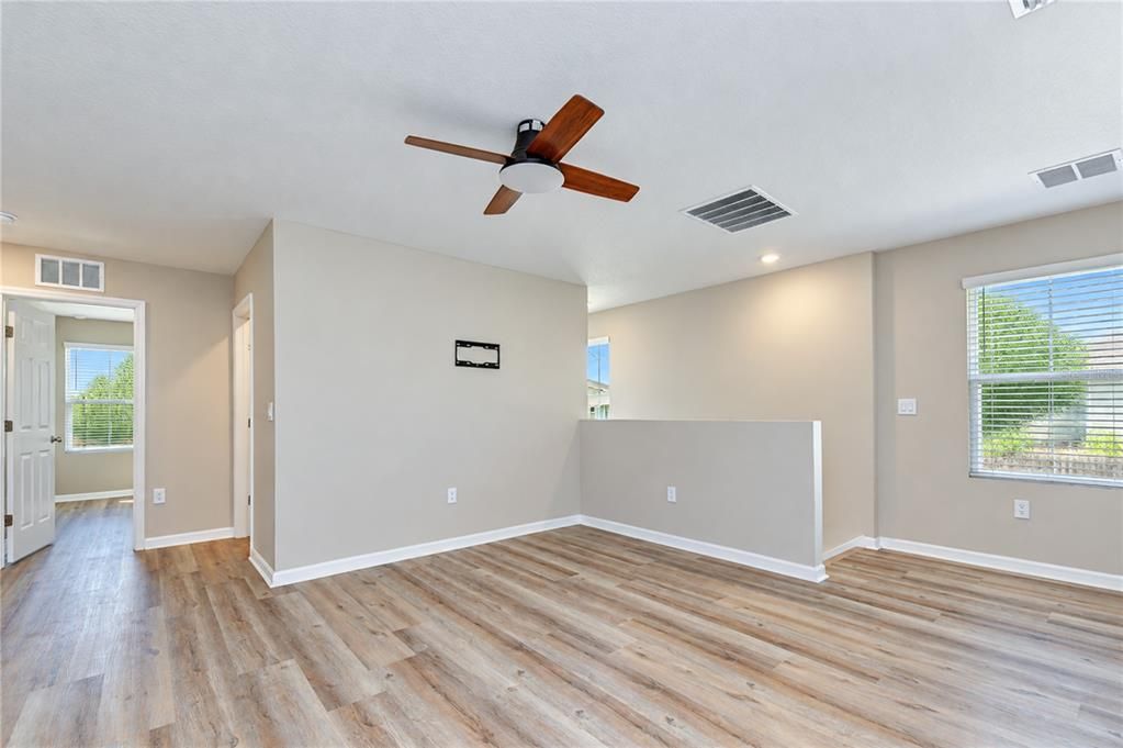 For Sale: $400,000 (4 beds, 2 baths, 2226 Square Feet)