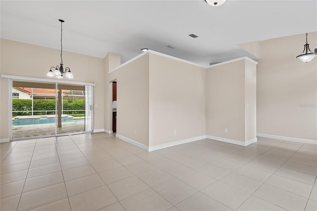 For Sale: $449,900 (3 beds, 2 baths, 1984 Square Feet)
