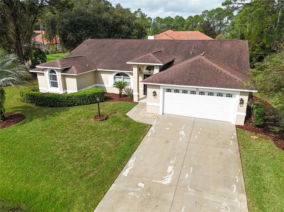 For Sale: $449,900 (3 beds, 2 baths, 1984 Square Feet)