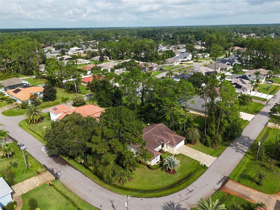 For Sale: $449,900 (3 beds, 2 baths, 1984 Square Feet)
