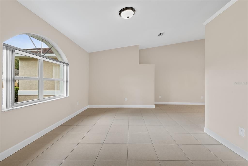 For Sale: $449,900 (3 beds, 2 baths, 1984 Square Feet)