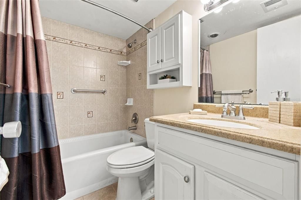 En Venta: $149,000 (2 camas, 2 baños, 1140 Pies cuadrados)